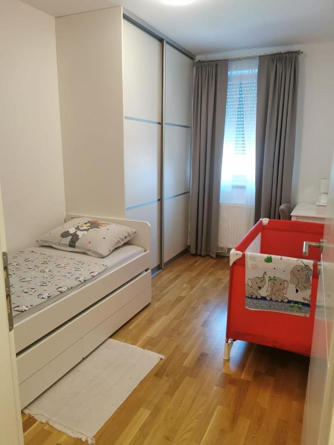 Eurorail Logistics Apartment Zagreb Exterior photo