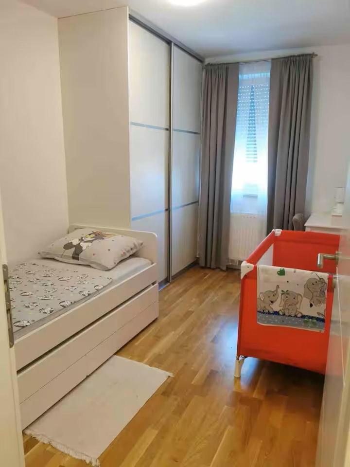 Eurorail Logistics Apartment Zagreb Exterior photo